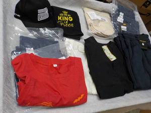 lot 212 image: New Clothes from Amazon, various si...