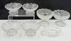lot 32 image: L.E. Smith Moon & Stars Crystal Glass Dessert Bowls with Pedestal Stands & Patterned Cut Glass