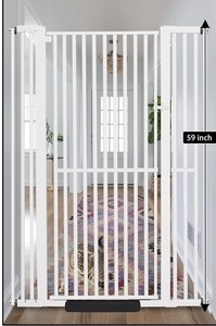 lot 61 image: White Large Adjustable BabyPet Doorway Gate w Extensions