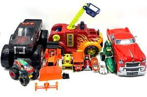 lot 86 image: Hot Wheels & Tonka Toys - Monster Trucks, Cars & Construction Vehicles
