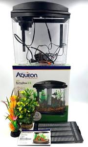 lot 89 image: Aqueon BettaBow 2.5 LED Desktop Aquarium Kit & 3 Aquatic Faux Plants
