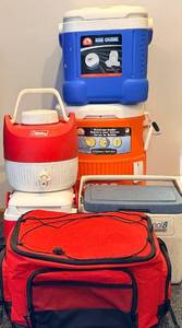 lot 101 image: Lot of 8 Various Coolers Featuring -Igloo Ice Cube 12 Qt Cooler, Igloo 5-Gal Beverage Coolers & Coleman Personal 8