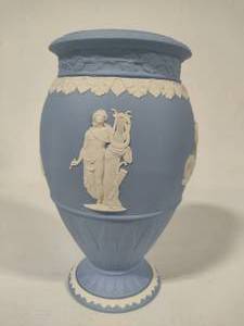 lot 15 image: Wedgwood Blue Jasperware Bountiful Vase