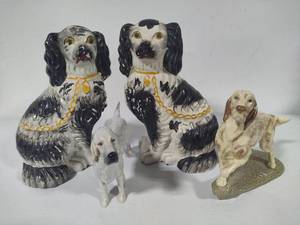 lot 61 image: Staffordshire Dog Figurines