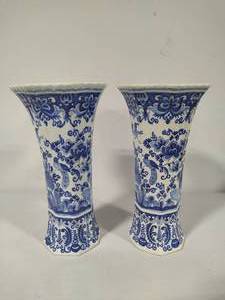 lot 69 image: Two BlueWhite Porcelain Vases