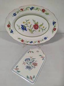 lot 134 image: Villeroy & Boch Serving Platter & Cheese Tray