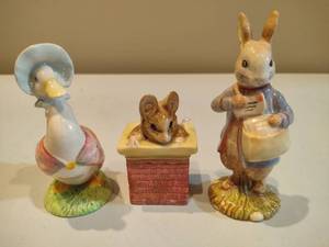 lot 173 image: Royal Albert - Beatrix Potter Figurines