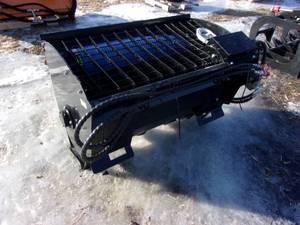 lot 26 image: Skidsteer 13YD Concrete Mixer (UNUSED)