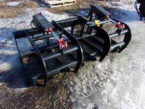 lot 31 image: Midstate Skidsteer 67 Root Grapple Bucket (UNUSED)