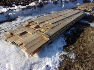 lot 39 image: Bundle of 1x New Lumber 10-16 Long