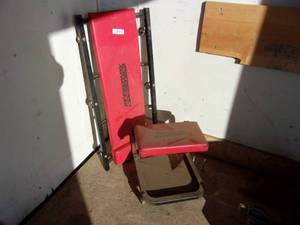 lot 84 image: Speedway Series Creeper & Stool