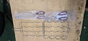 lot 32 image: Lots of three Cookingbaking utensils ( New)