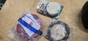 lot 35 image: Lot of three items (Pop Corn popper, power abstention cord and HDMI cord) New