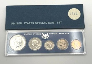 lot 12 image: 1966 U.S. Special Mint Set - 40% Silver Kennedy Half Dollar (Uncirculated)
