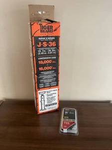 lot 33 image: Lot of Hardware