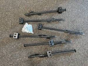 lot 35 image: Windstake Kit