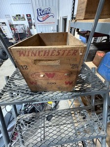 lot 51 image: Winchester Wood Box