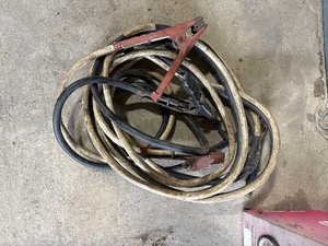 lot 97 image: Jumper Cables
