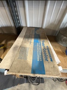 lot 76 image: Trany Cooler and Electric Fan