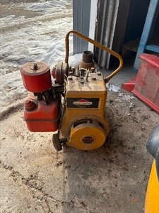 lot 4 image: Gas Trash Pump