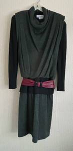 lot 15 image: Norma Walters Couture Vintage Dress - Size 10 - Wool Mohair Nylon Blend
