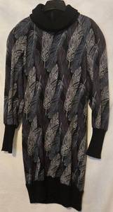 lot 100 image: Vintage Hanae Mori Boutique Sweater Dress - Feather Print - Size 12