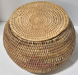 lot 110 image: Antique LUMMI Indian Northwest Coast Basket Subtle Remnants of Paint