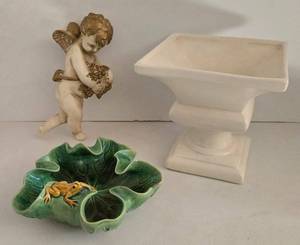 lot 113 image: Haeger Planter & Majolica Frog on Lily Pad & Chalkware Cherub