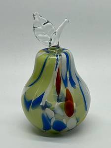 lot 131 image: Murano Artisan Made Hand-Blown Glass Pear Sculpture Vase Multicolor Swirl