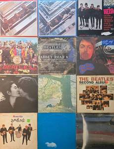 lot 244 image: 12 Vintage Vinyl Albums - The Beatles, Paul McCartney, John Lennon & Yoko Ono