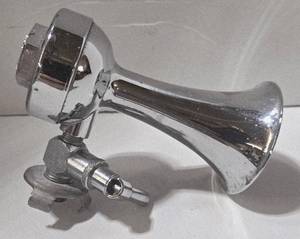 lot 267 image: Falcon Boat Horn - Vintage Chrome Marine Air Horn