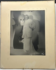 lot 272 image: Vintage Star Fur Ad Photo 1930s Glamor Era- 10 in W x 13 in H