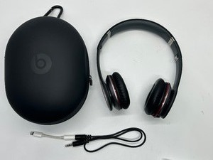lot 291 image: Beats Dr. Dre SOLO Over-Ear Headphones - Black With Case & 3.5mm Cable
