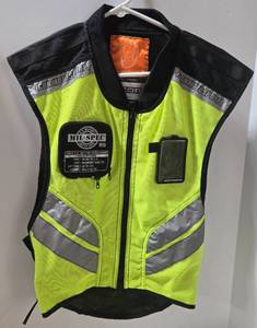 lot 363 image: Icon MIL-SPEC Mesh Vest - Hi-Vis Neon Yellow with Reflective Strips - Regular Size
