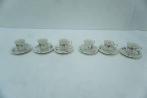lot 31 image: Vintage French Porcelain Tea Cups & Saucers Set