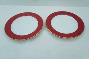 lot 206 image: 10 Strawberry Street Dinner Plates. Set of 4
