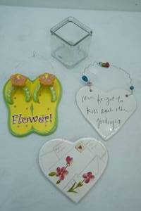 lot 254 image: Ceramic Wall Decor, Hearts, Flip-Flops