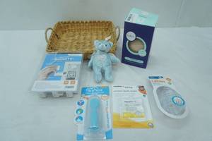 lot 257 image: NEW Baby & New Mother Lot