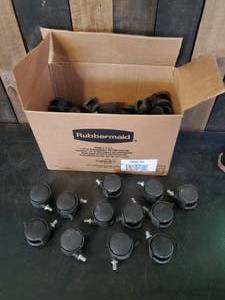lot 51 image: Large Box of locking Casters&nbsp