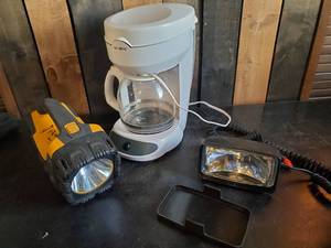 lot 52 image: Mr Coffee Coffee Maker and 2 working Flashlights&nbsp