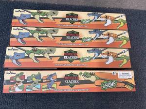 lot 24 image: 4 Dinobros Monster Reachers