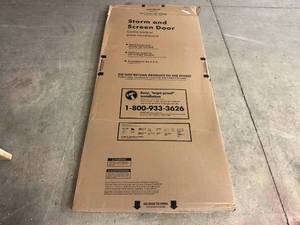 lot 50 image: Andersen 400 Series Traditional Self-Storing Storm Door