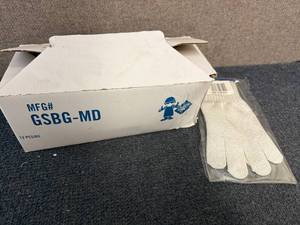 lot 59 image: 12Ct Of Anti-Cutting Gloves - Size Medium