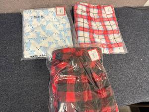 lot 66 image: 3 Pairs Of Target Pajama Pants - 2Xl