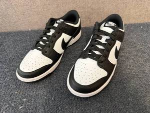 lot 89 image: Nike Dunk Lows - Womens 9 - Mens 7.5