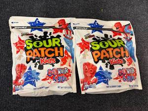 lot 124 image: 2 X 1Lb Bags Of Sour Patch Kids
