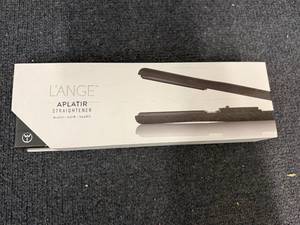 lot 8 image: LAnge Hair Straightener - Black