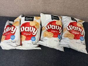 lot 232 image: 4 Bags Of Wavy Original Chips