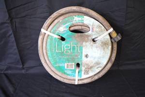 lot 25 image: Apex water hose