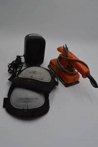lot 32 image: Heater, Sander, Knee Pads